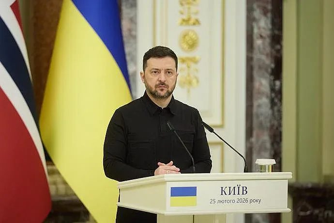 дипломатически покер: зеленски залага на тръмп и макрон, за да притисне путин