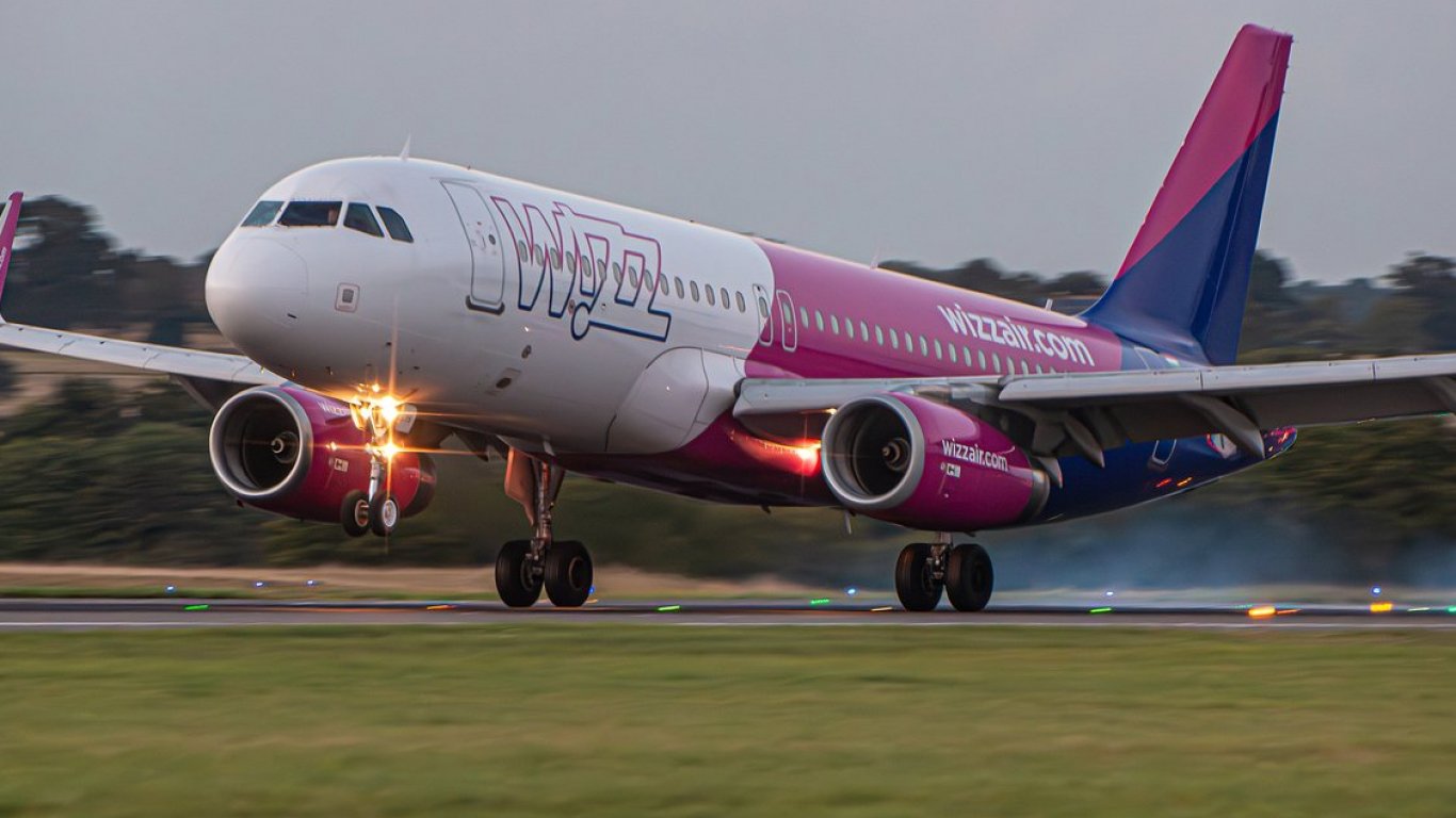интернет в облаците: wizz air променя правилата за евтините полети