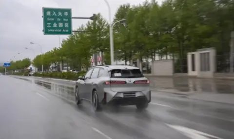 край на „страха от пробега“: новият bmw ix3 покорява планините на китай с над 800 км на един заряд