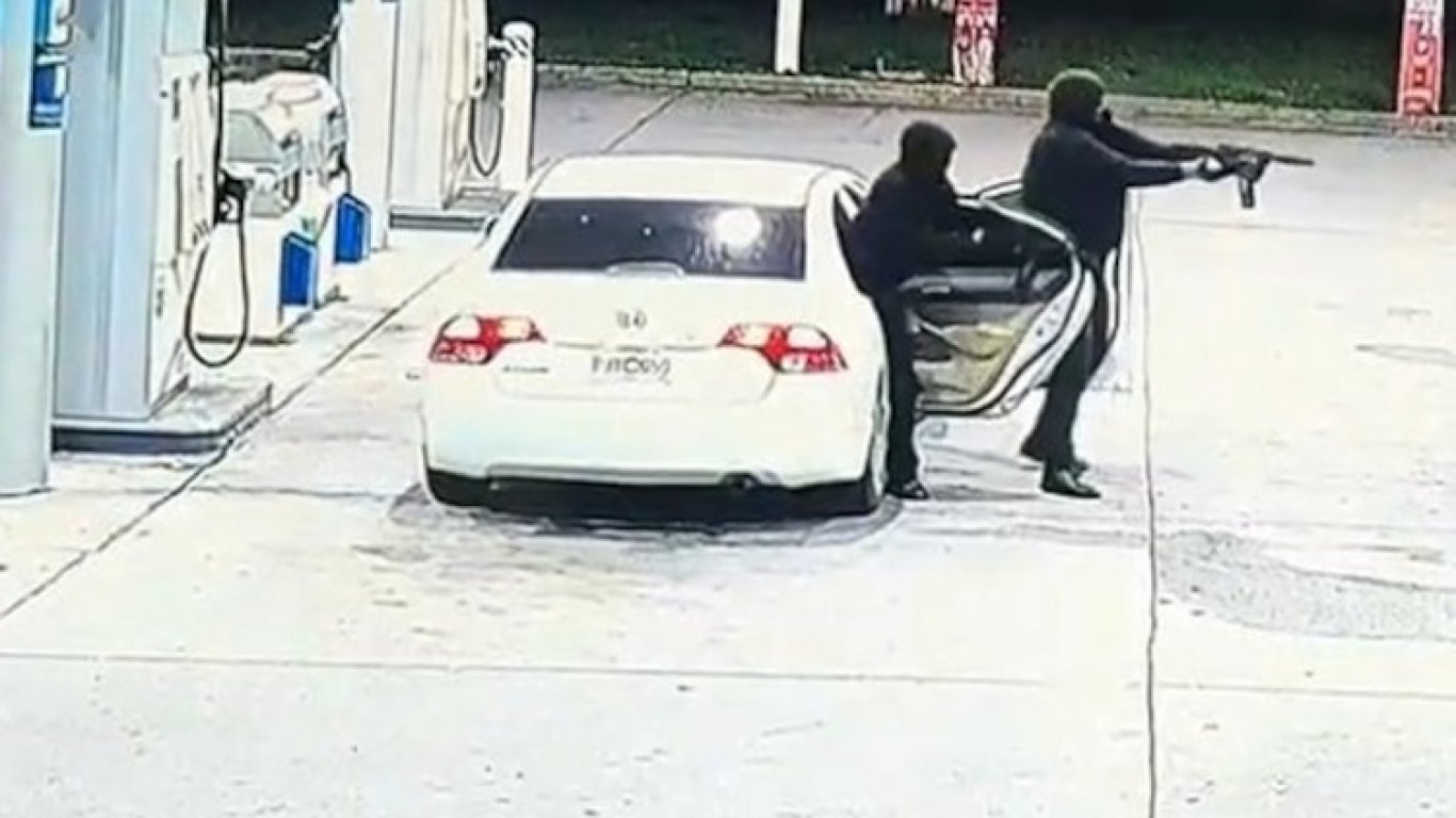 кървава грешка в луизиана: 80 куршума сложиха край на невинен живот