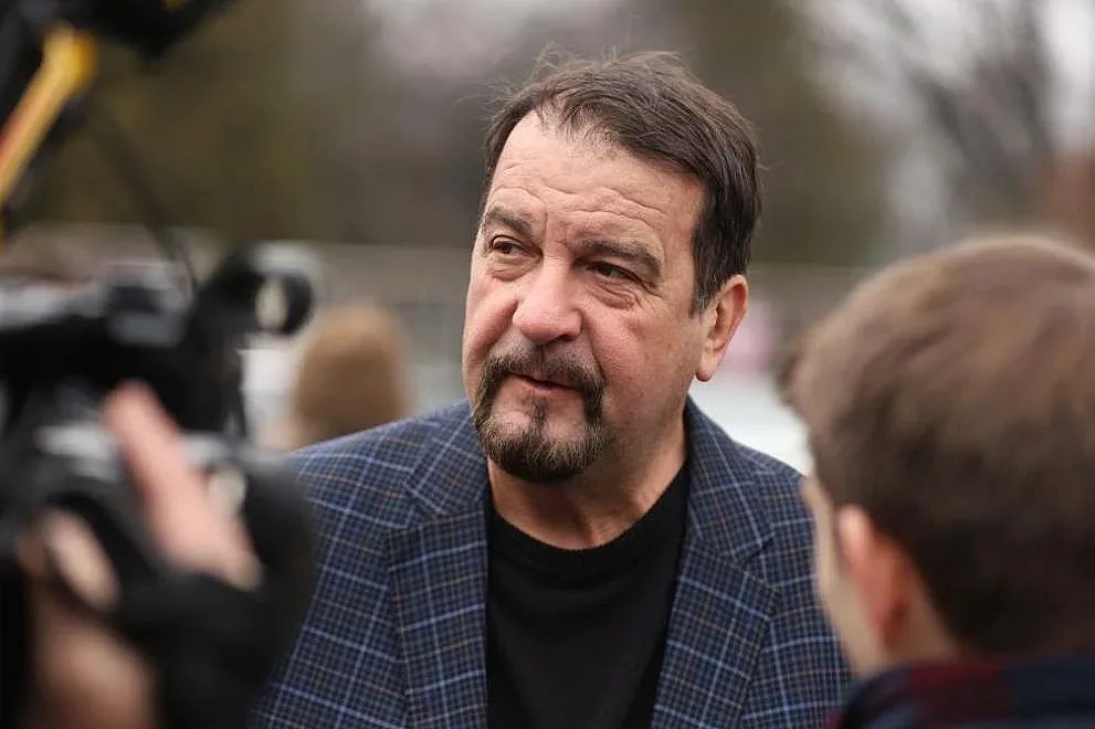 мистерия в ефира: кой ще заеме стола на ники кънчев в „стани богат“?