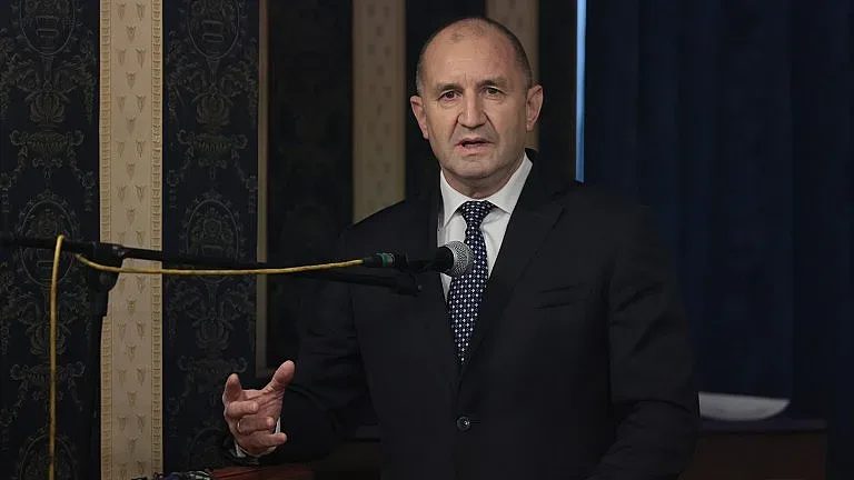 нов политически играч на сцената: „прогресивна българия“ вече е официална