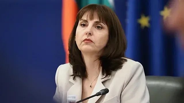 пенсионери, майчинство и администрация: какво ни очаква според новите планове?
