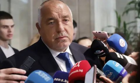 политически шах и ‘димки’: бойко борисов разкрива стратегията на румен радев