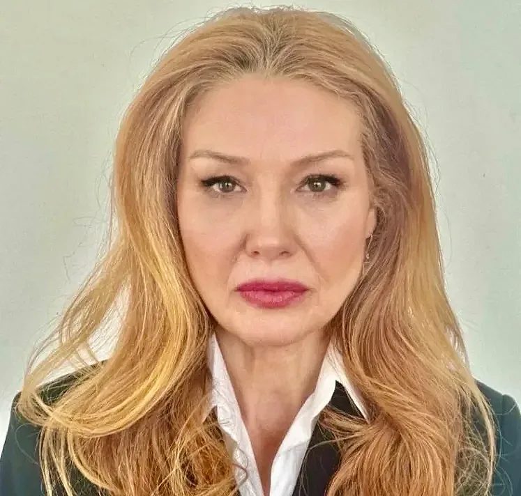 разпад в морската столица: весела томсън затваря вратата на пп