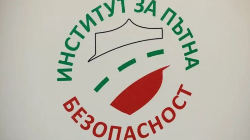 слепи покупки и смъртоносни мантинели: кой ни продаде безопасността?