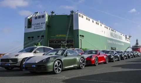 жестока реалност за porsche: хиляди уволнения и край на разкоша в офисите