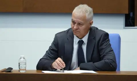 завръщане на върха: пламен тончев отново в прицел за ръководството на данс
