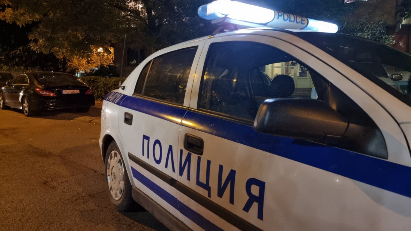 кървава нощ в созопол: сбиване край ресторант завърши с арести и раненета
