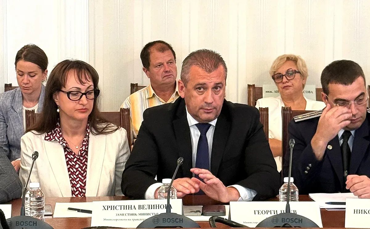 повече от глоби: новият план за спасение на българските пътища