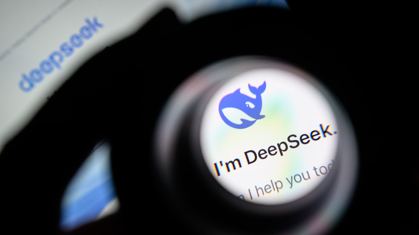 ai като конструктор: deepseek променя правилата с новата платформа harness