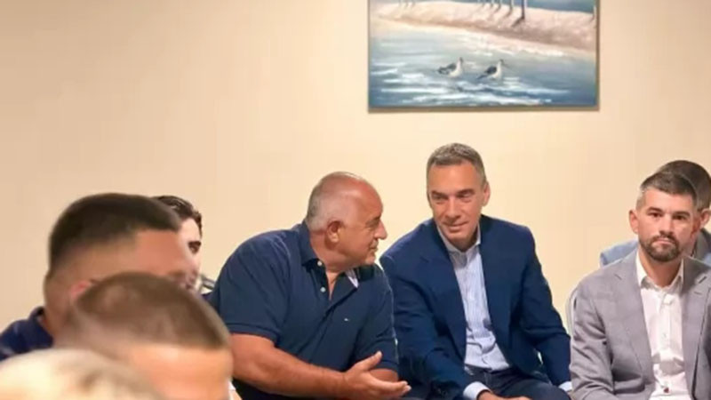 бургас в центъра на политическите интриги: димитър николов за президент?