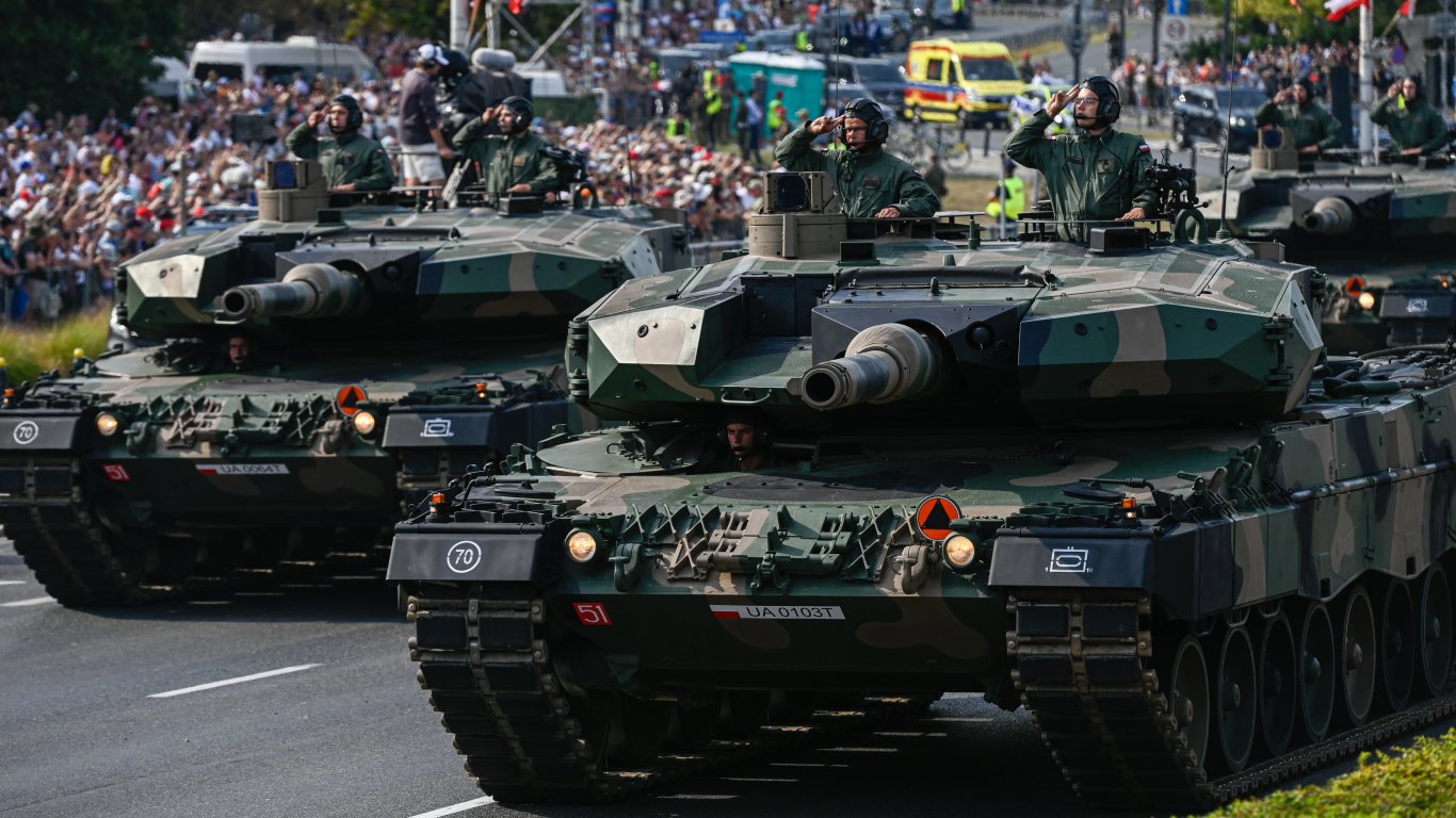желязната стена на изтока: как полша демонстрира своята военна мощ