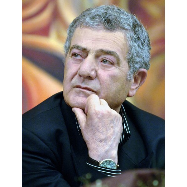 когато словото не остарява: стефан цанев празнува 90-ия си юбилей в обкръжението на най-близките