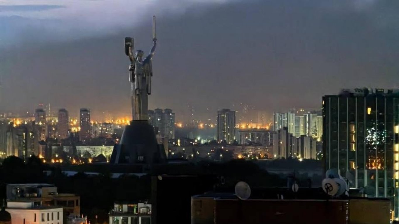 кърваво утро в киев: балистични ракети разкъсват украинската столица