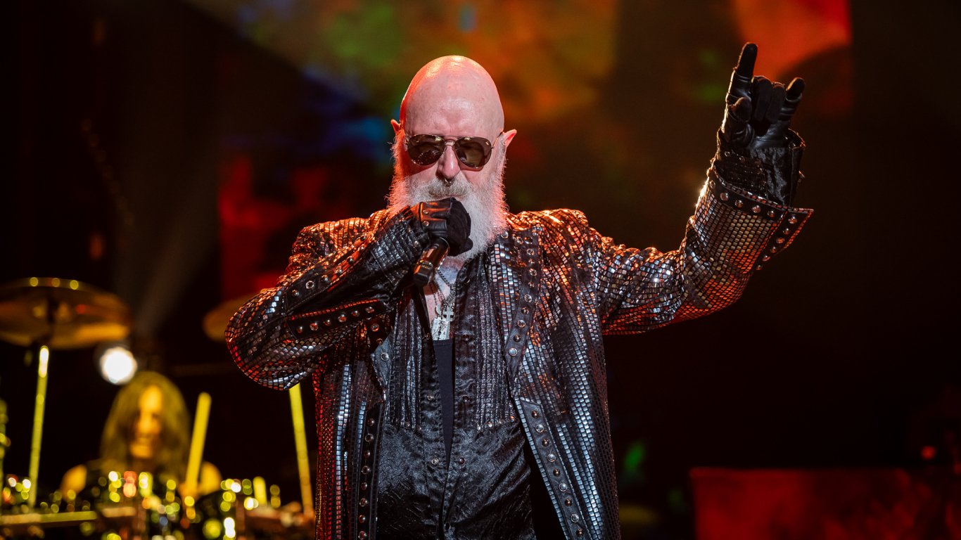 метален дъжд над софия: judas priest победиха бурята в борисовата градина