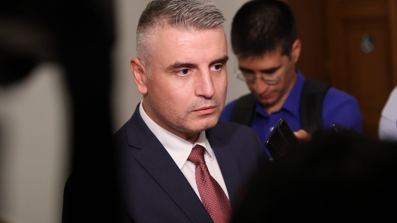 мистерията с дрона край кардам: случайност или стратегическа провокация?
