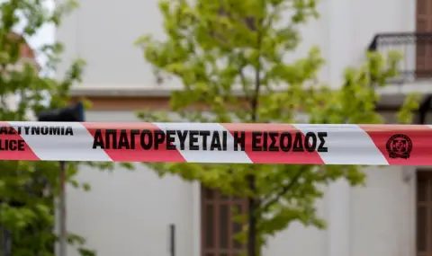 мрачна мистерия в атина: британка открита в куфар в изоставена сграда