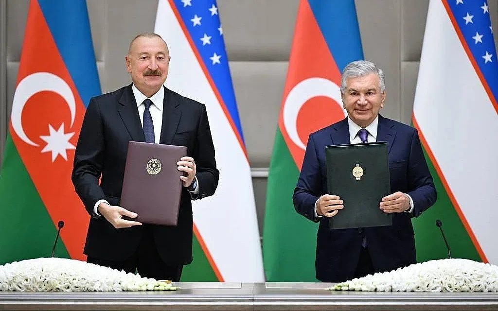новият път на коприната: как баку и ташкент пренаписват картата на евразия