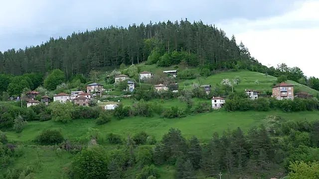 ново начало за село баня: как милиони евро ще създадат модерен туристически център