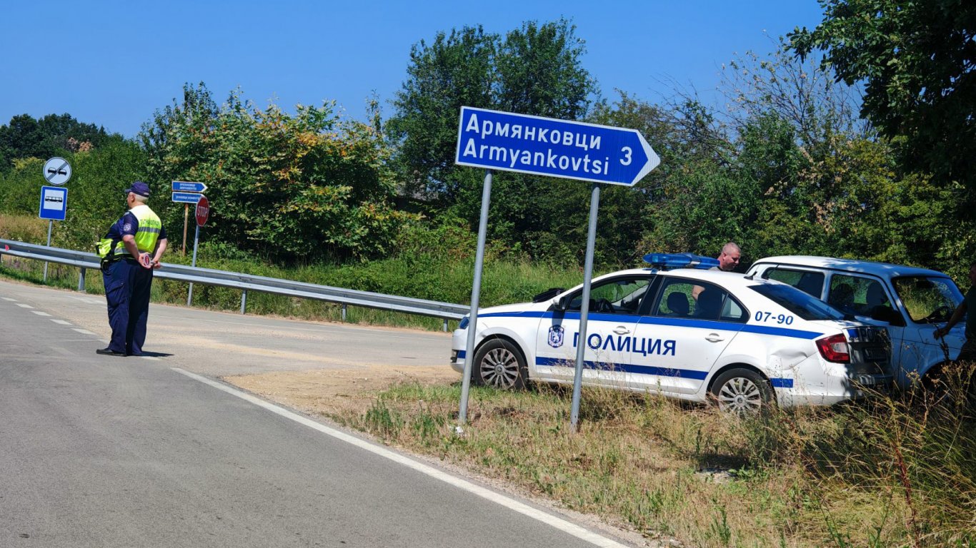огън и взривове край трявна: природата в опасност след инцидент в склад за боеприпаси