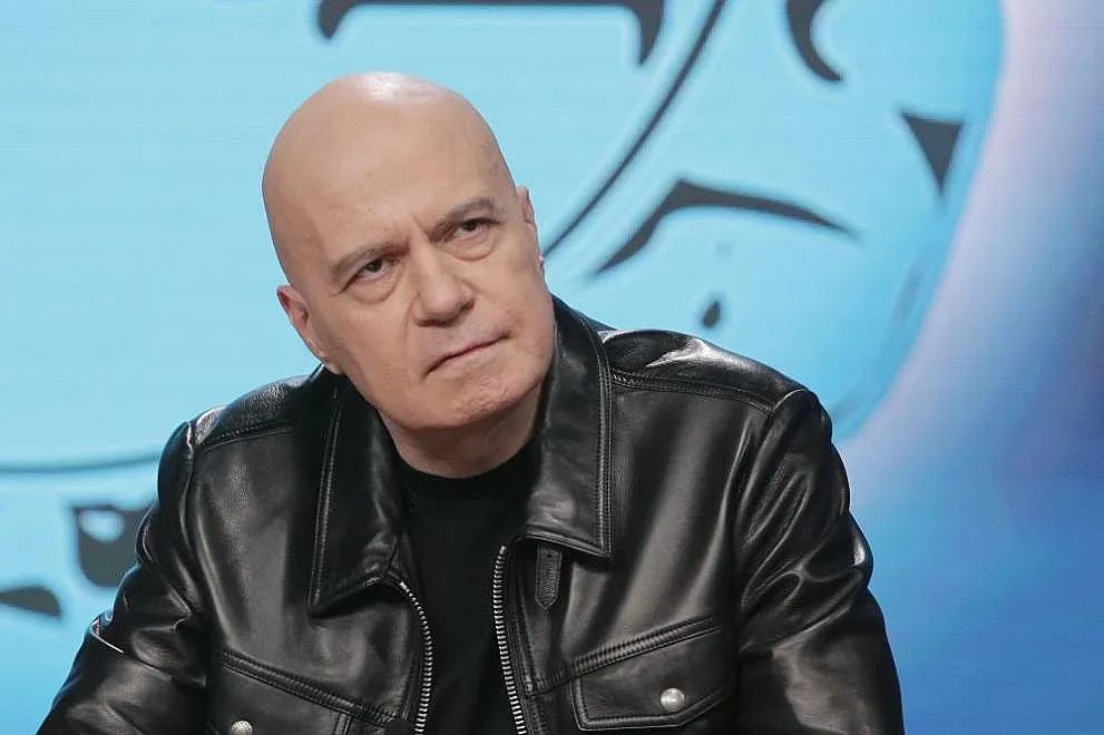 сблъсък на ега и истини: слави трифонов атакува демерджиев за случая ‘петрохан’