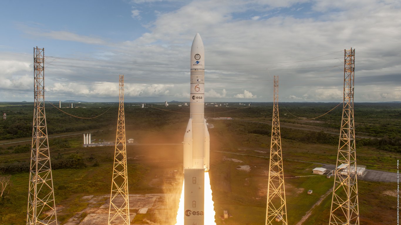 скъпата цена на космоса: европа натиска спирака за ariane 6