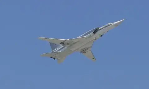 стратегически отстъпки: москва и дамаск постигнаха сделка за военните бази