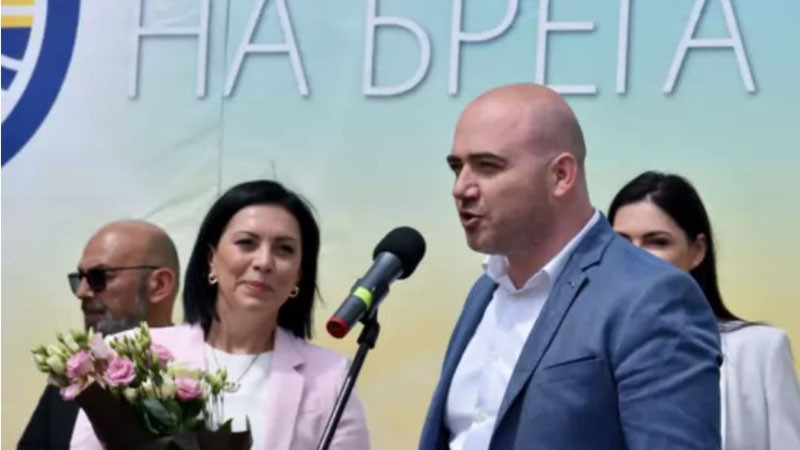 амбициозен скок: може ли българия да удвои чуждестранните си гости до края на мандата?