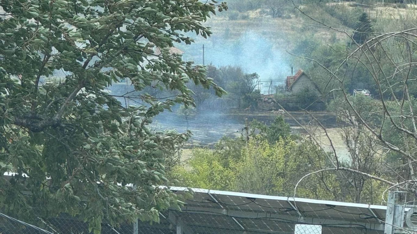 битката за сливен: огнената стихия срещу буйния вятър и bg-alert в действие