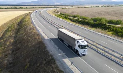 българия на кръстопът: между спокойствието на планината и опасностите на пътя