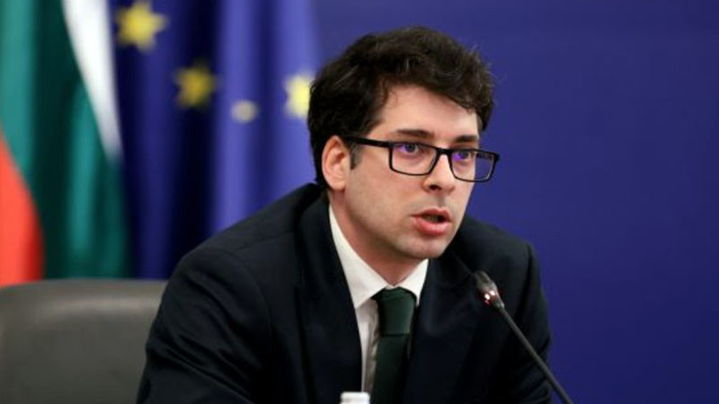 инфлационната буря: правителството признава ограниченията си пред глобалните процеси