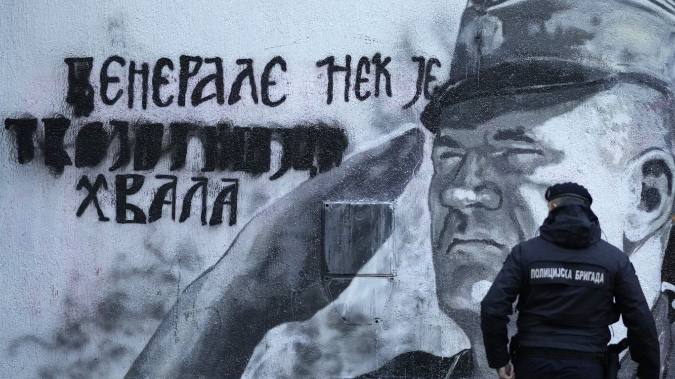 крайът на един мрачен епох: ратко младич се завръща в белград за последен път