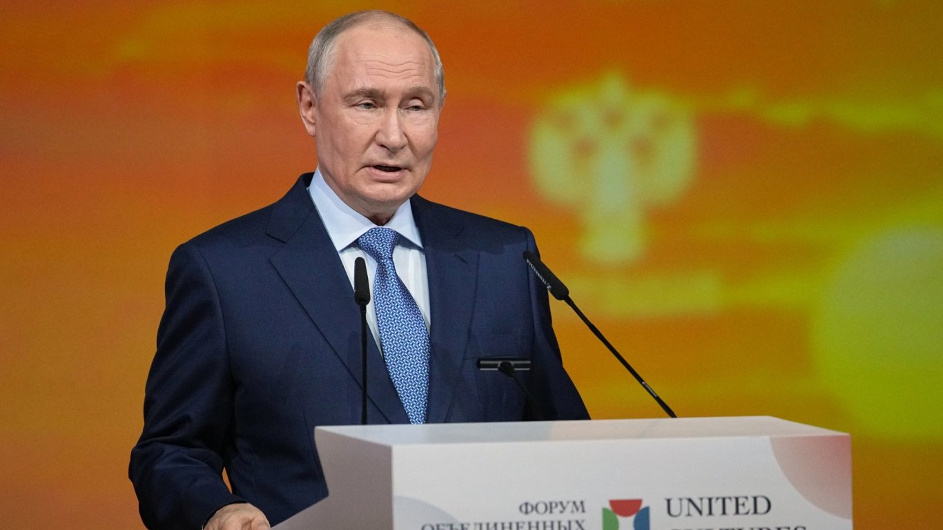 кремъл отвръща на удара: обвиненията за агресия към европа са „абсурдни“