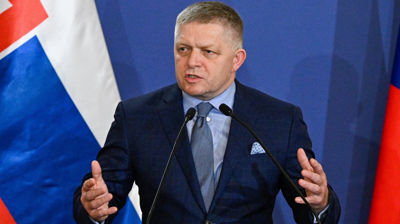 предупреждение от братислава: дали западът ни тласка към глобален сблъсък?