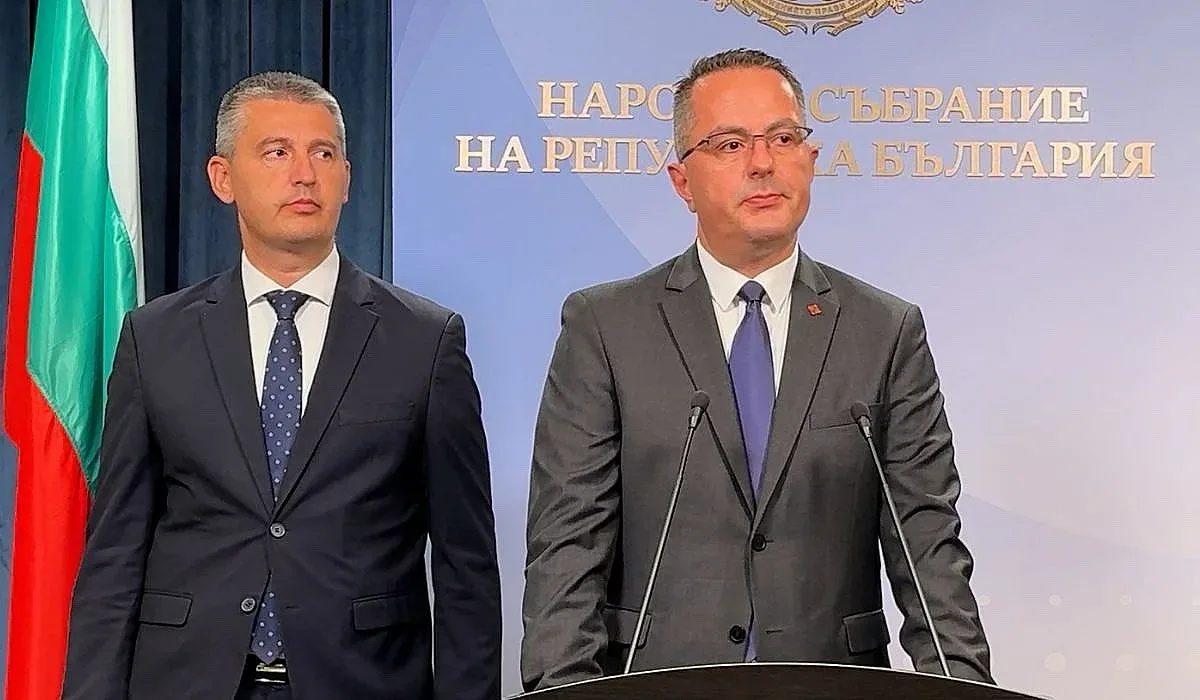 разпадът на един политически мит: защо петролът и санкциите разделиха парламента?