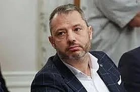 свободен от властта: делян добрев разкрива истината за живота след политиката