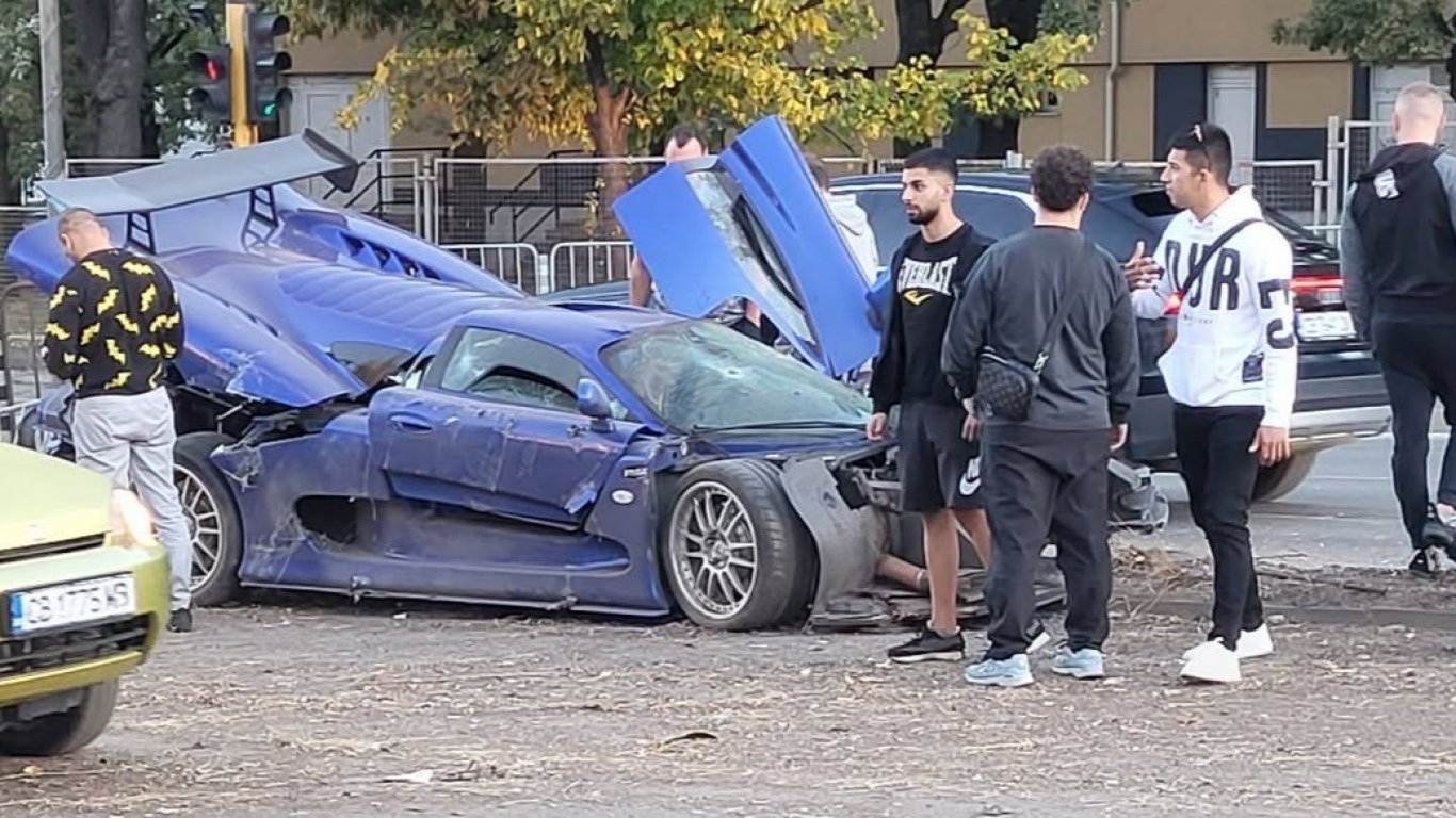 скъпоструващ mosler mt900 се вряза в огражденията на софийски булевард