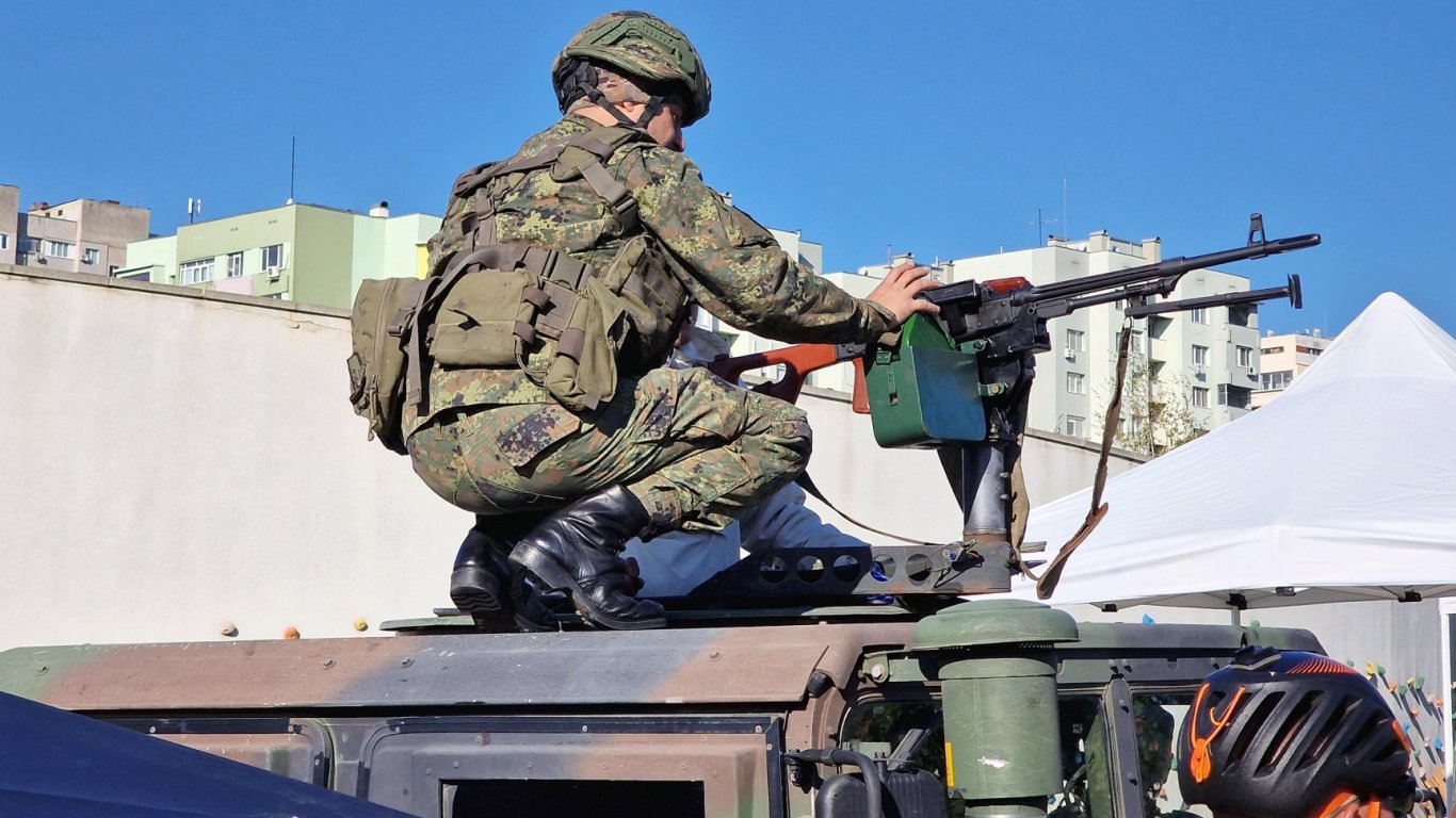 адреналин в артилерийския парк: военно шоу и шампионат взривиха стара загора