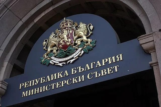 без орязване на доходите: кабинетът гарантира парите за майки и пенсионери в бюджет 2027