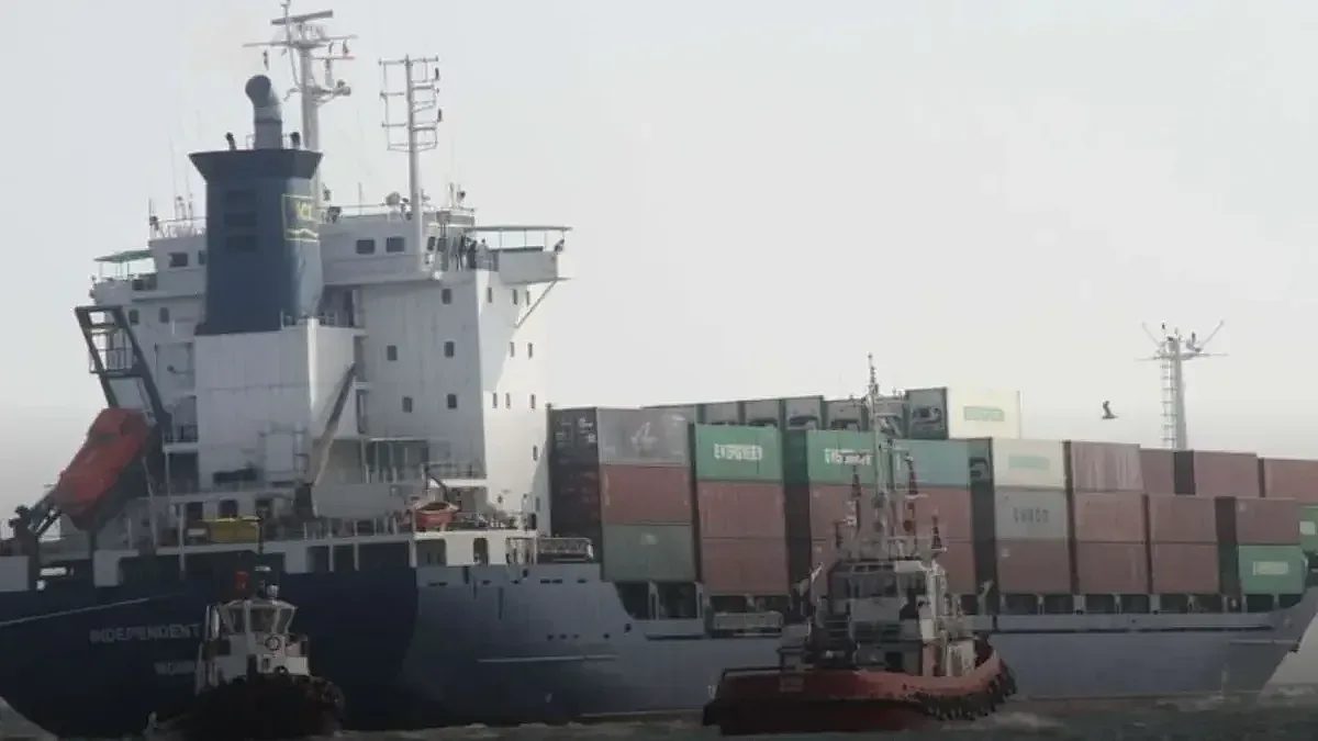 дронове подпалиха черно море: нападението срещу contship jet и новите рискове край нашия бряг
