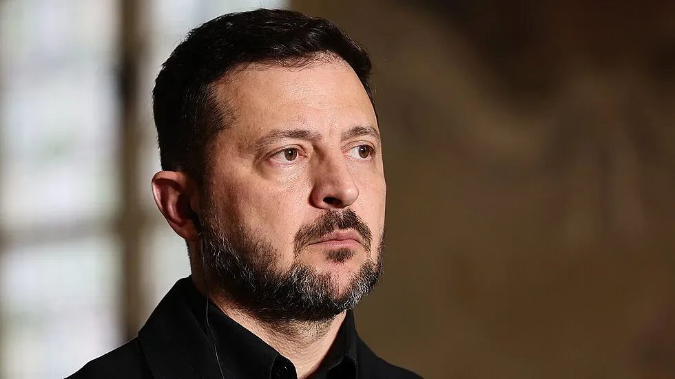 зеленски отправя предупреждение: милиони бежанци към европа при евентуален срив на украйна