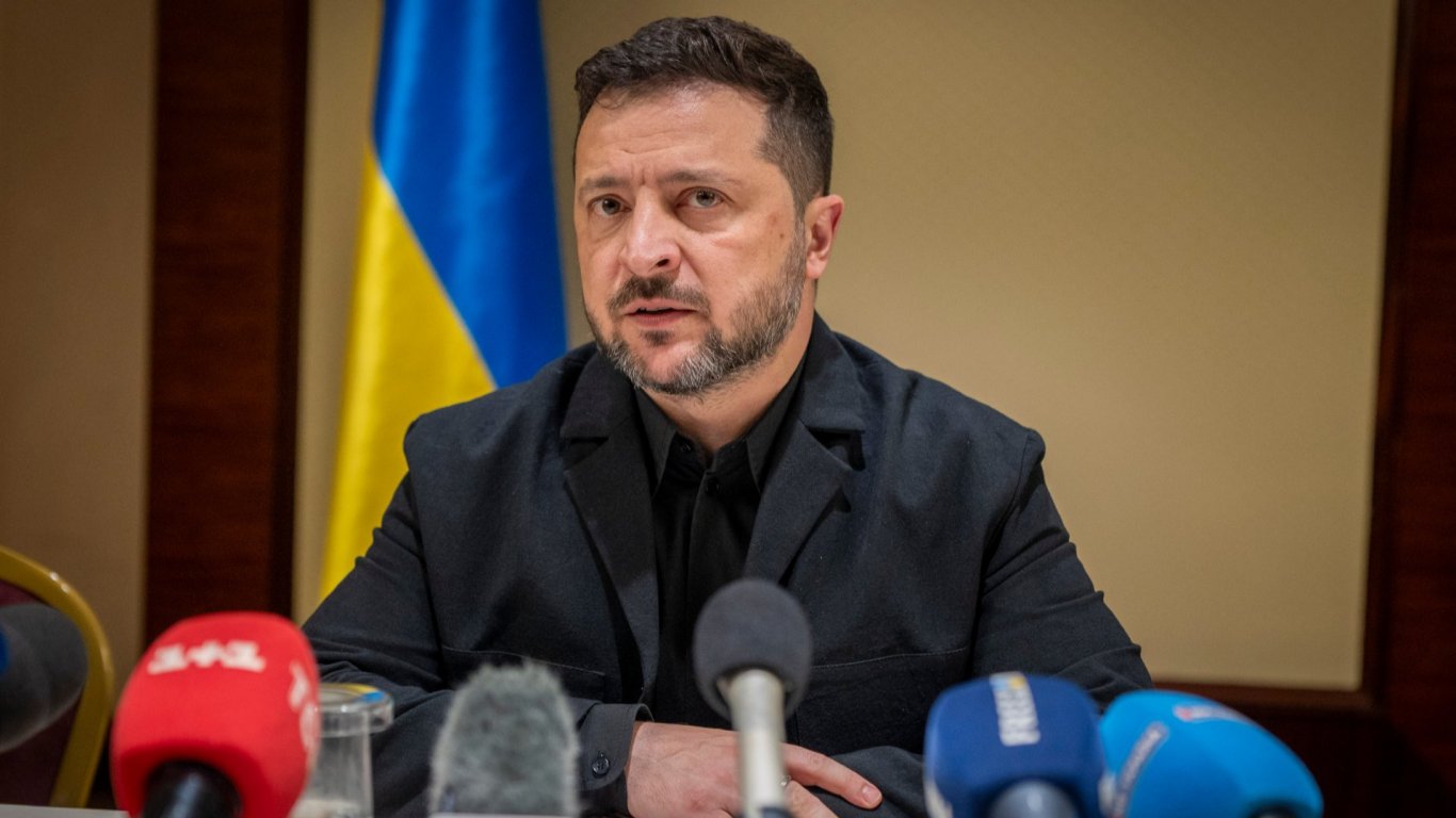 когато небето пада без предупреждение: зовът на зеленски към запада