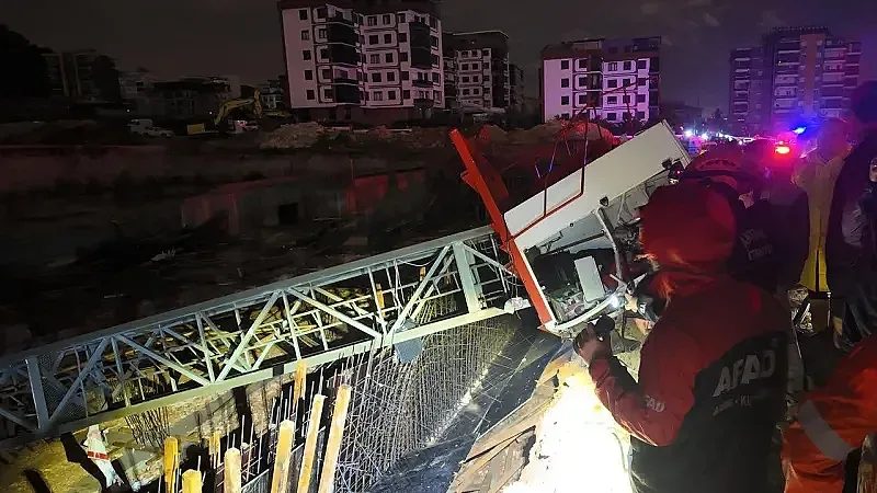 когато райският курорт се превърне в арена на стихията: смъртоносното торнадо в анталия