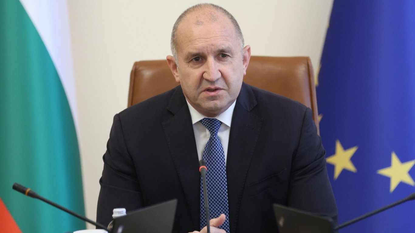 криза в черно море: държавата търси отговори след атака край нашите брегове