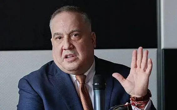 между политиката, спорта и картелите: смъртта на слави бинев