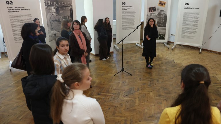 от париж до комщица: пътят на една велика скулпторка