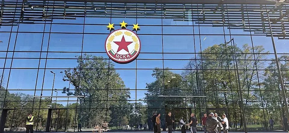 очакването на червената крепост: ще екне ли „армията“ срещу славия?