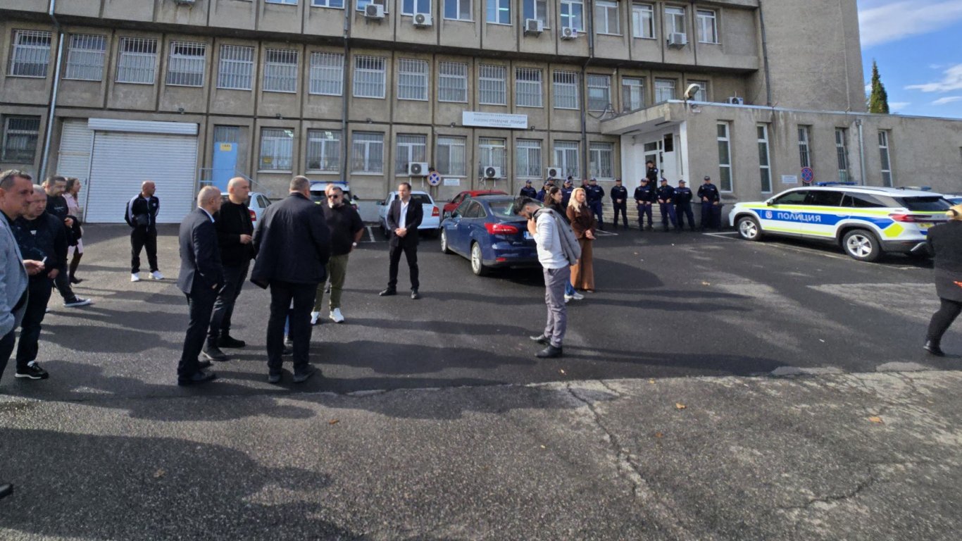 полицейски действия в кърджали: какво се случи с ерол мюмюн?