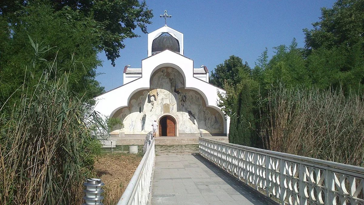 рупите: светилището, което помни гласа на пророчицата